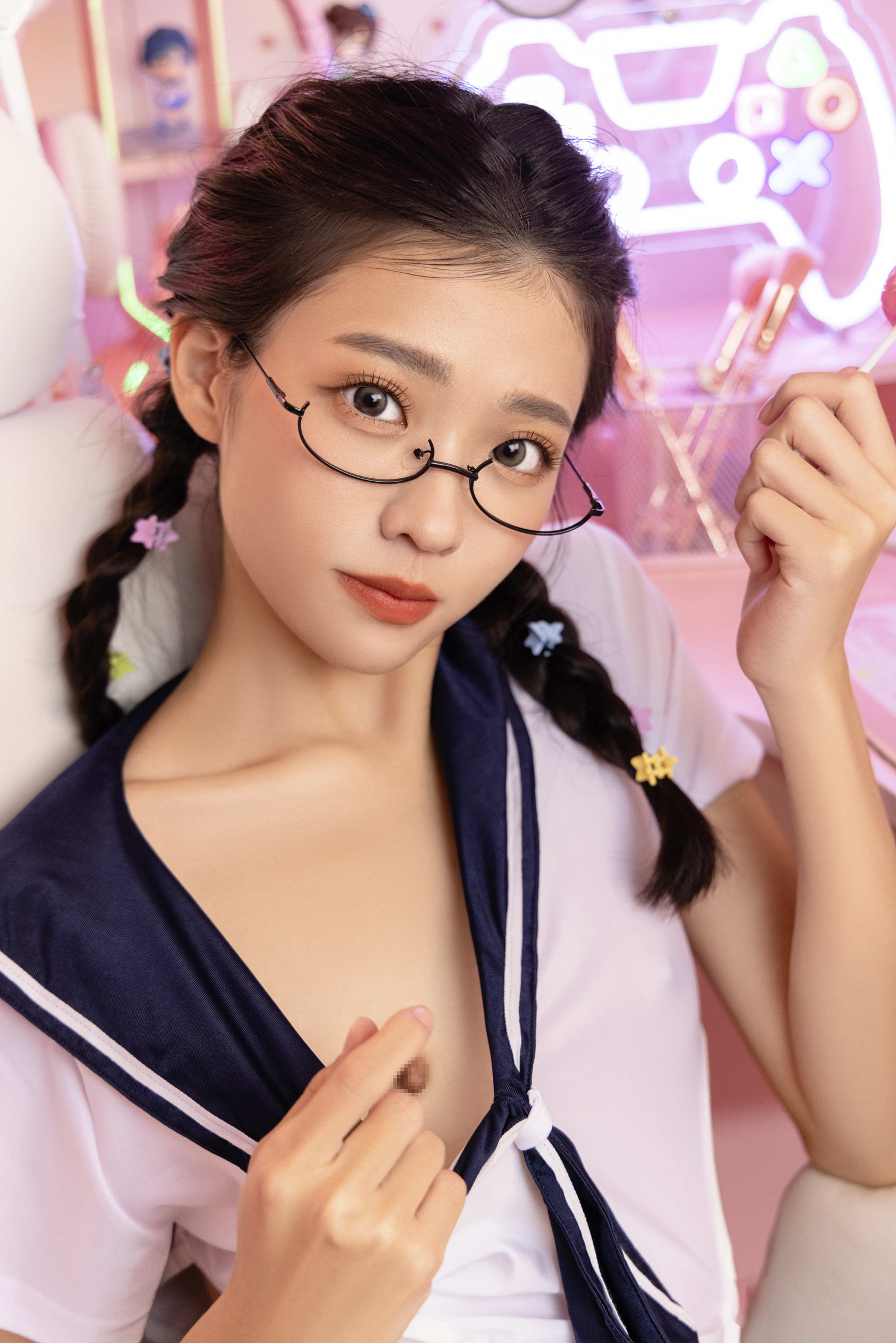 0008#妍妍 - 电竞少女 [107P-308MB]