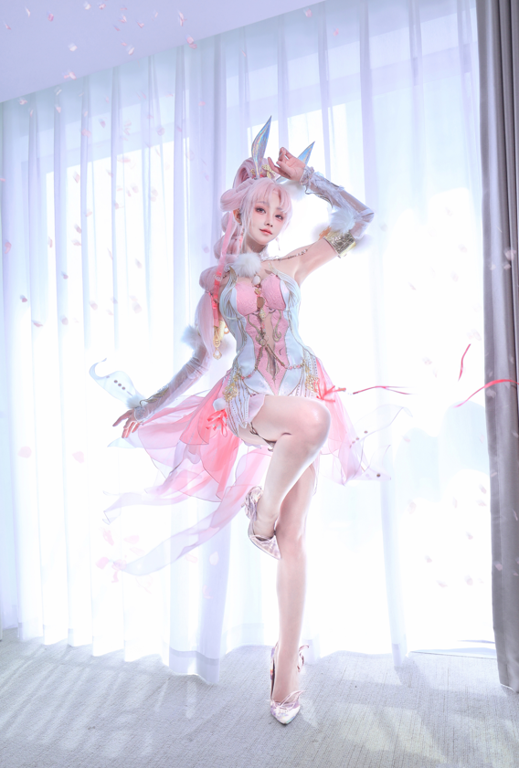 走路摇zly 高清写真16套合集 【143P1.14G】