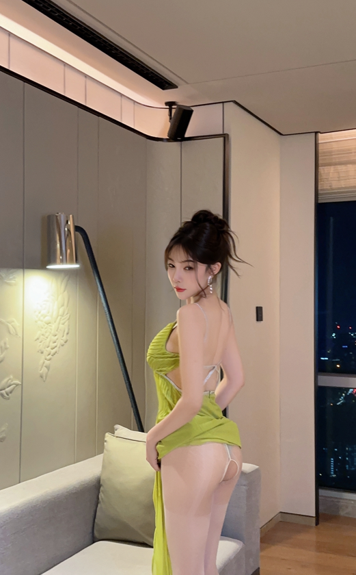 [微密] 徐莉芝 - 情趣吊带 【26P1V264M】