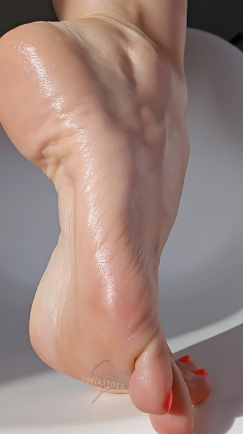 足控-onlyfans美足 sofiastoes- 5 （12P,6V,572M）