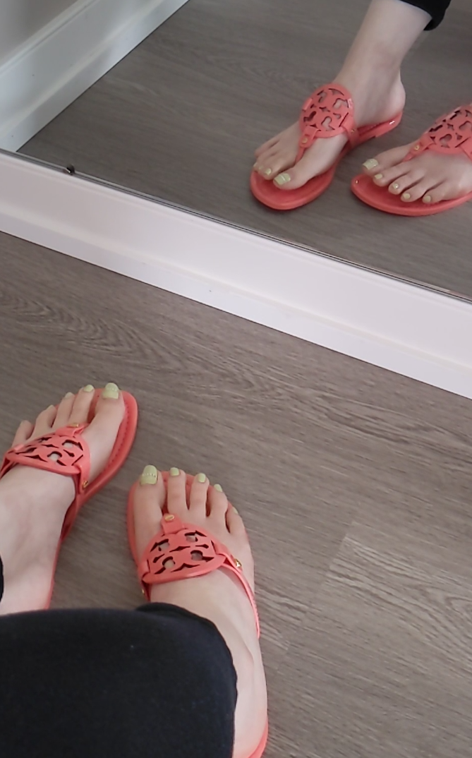 足控-asiansolequeen-of骚足诱惑视图（2P,32V,234M）