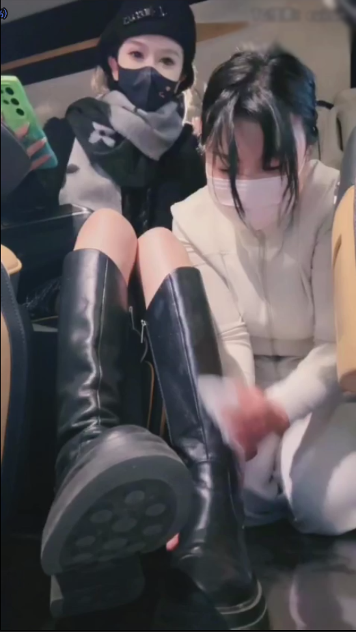 套路直播维妮-迈巴赫榨精辱母🚥调教女奴【1V】【280MB百度云】