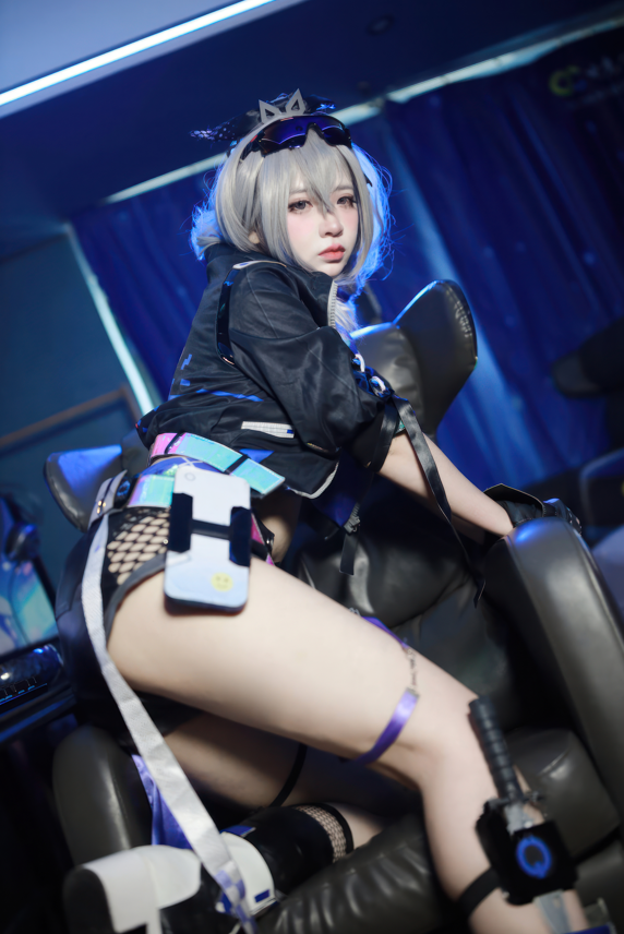 疯猫ss - NO.141 少女衣橱 银狼 【37P311M】