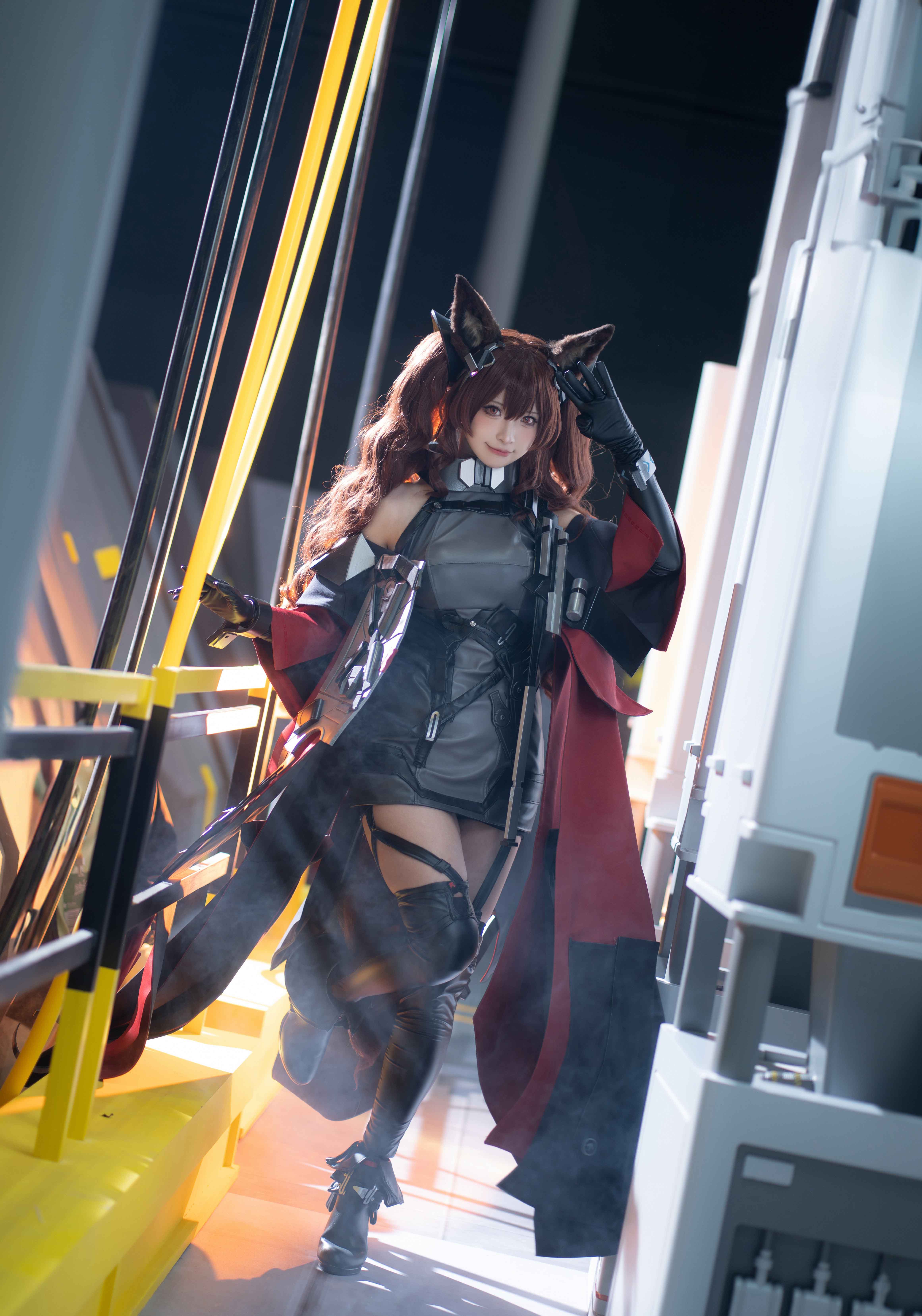 【新】贤儿sherry - 明日方舟 安洁莉娜 [21P][148MB百度云]