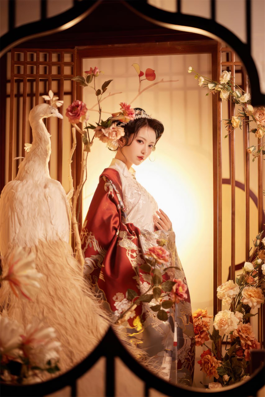 Shika小鹿鹿  - 大明富贵花11P102M百度盘