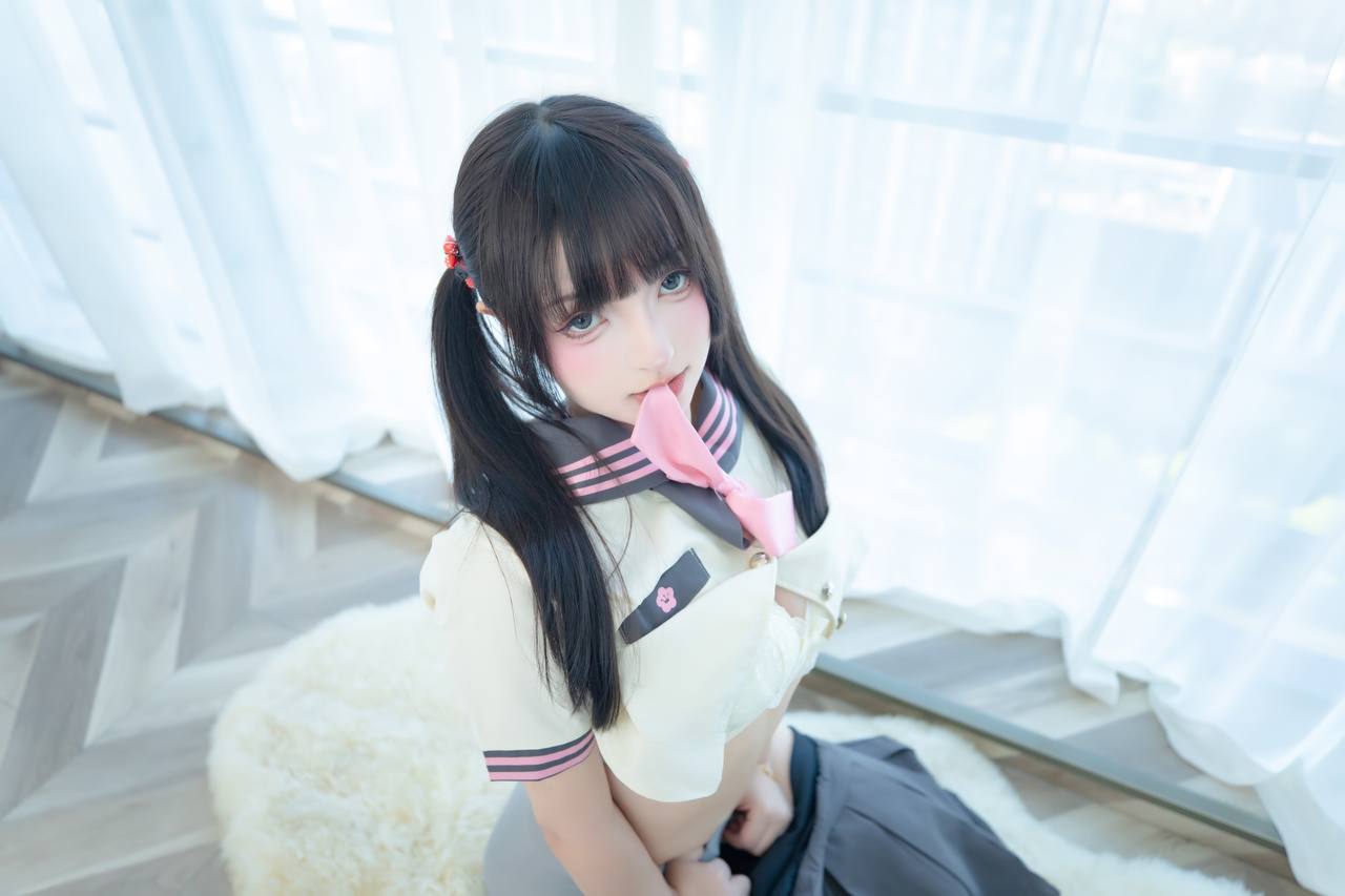神楽坂真冬 - 放课后的秘密 [75P 2V]379M百度盘