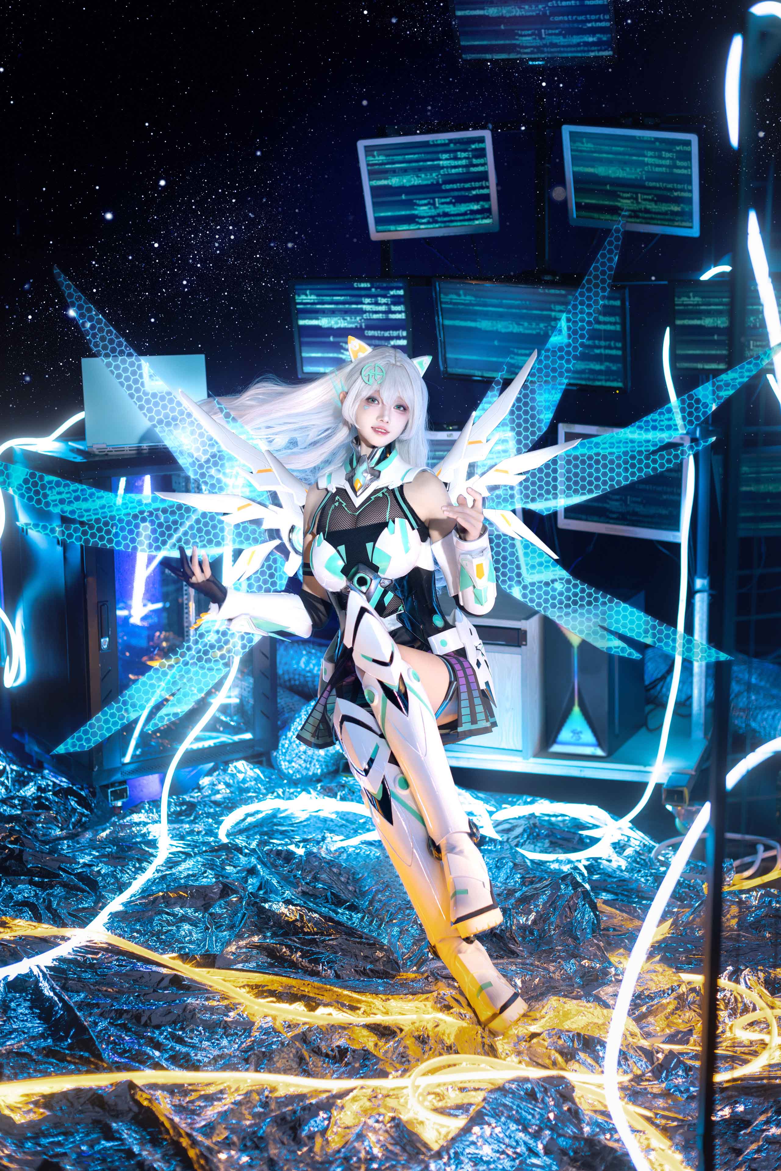 【新】走路摇ZLY-天选姬 全集【37P+2V】【422MB百度云】