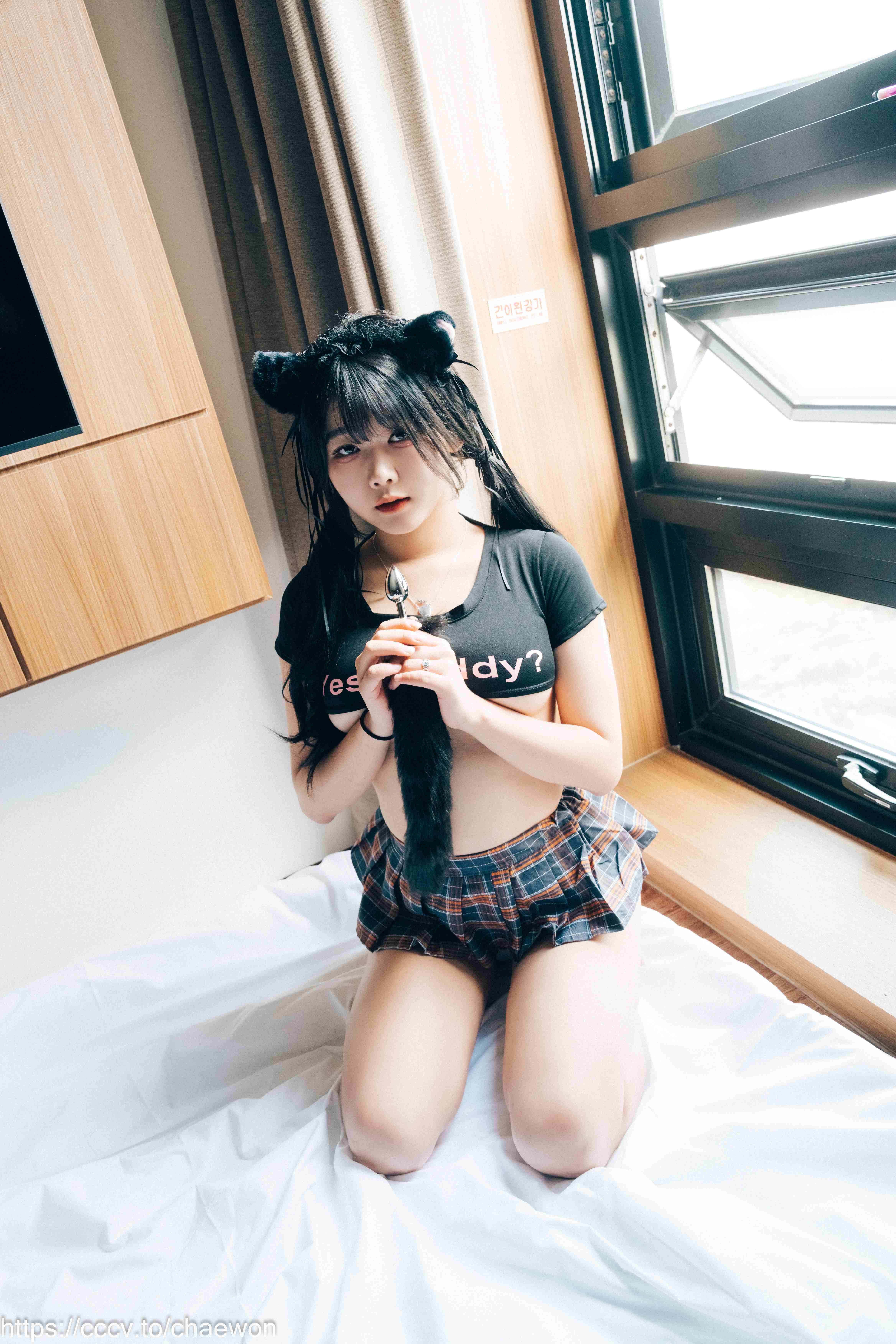 0024【有鹿】#Loozy #Zia (지아) - Neko [143P9V-1.5GB]