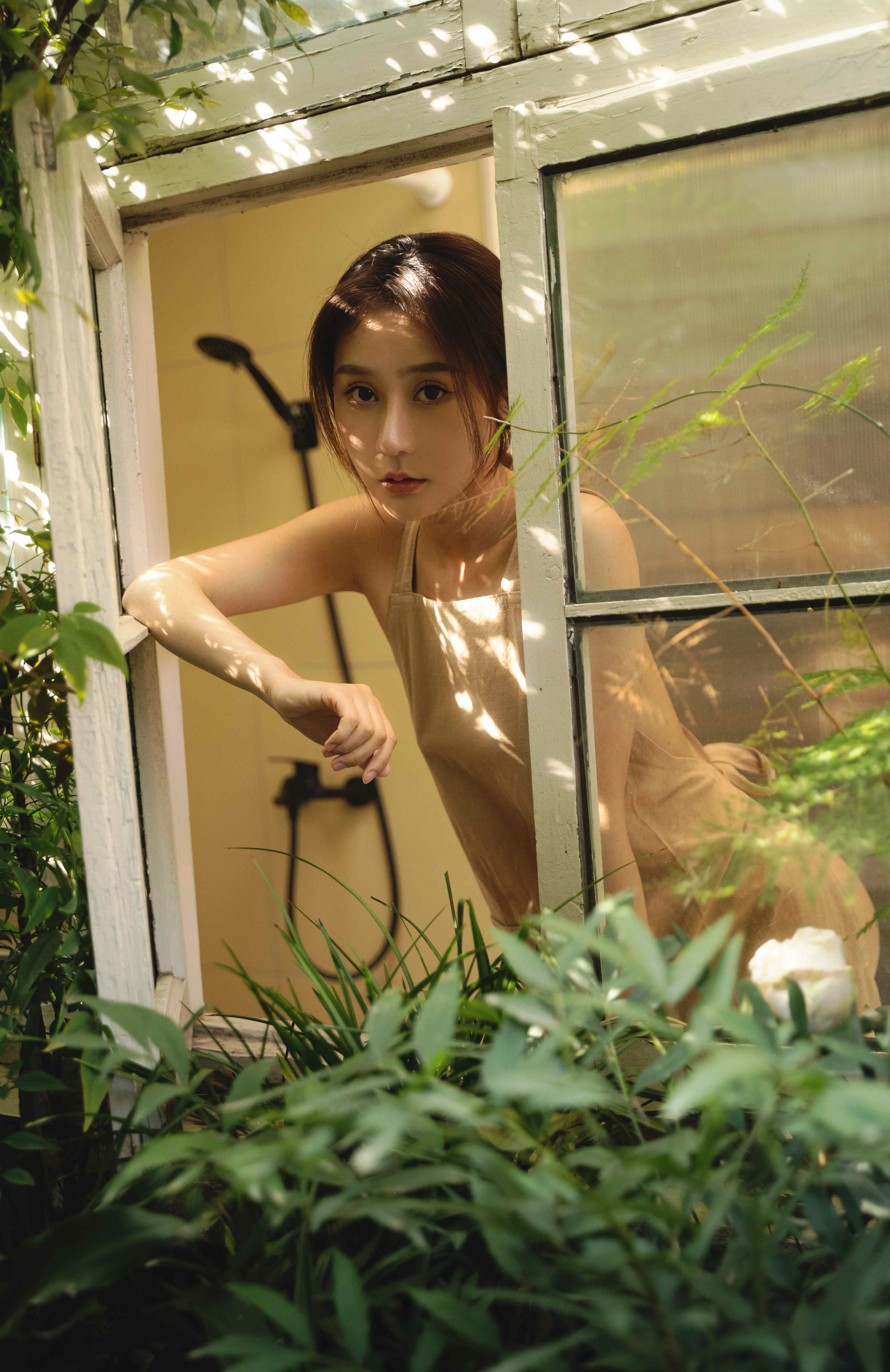 0025【有鹿】#夕颜 - 花园围裙 [80P-573MB]