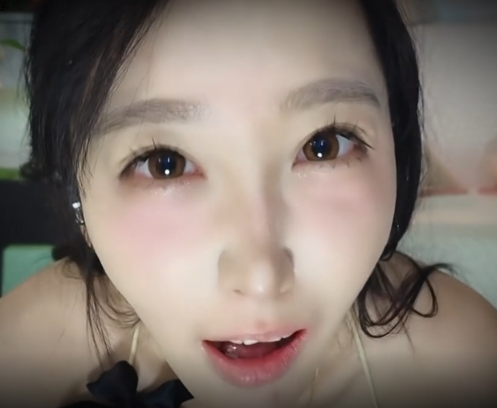 酥酥学姐_女友Ⅲ剧情丨惹老婆生气了_乖乖躺地板去领罚 1V96M百度盘