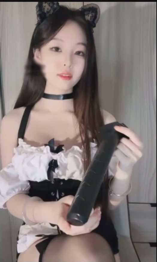套路直播奈奈-女仆控制盯射红绿灯上下【2V】【360MB百度云】