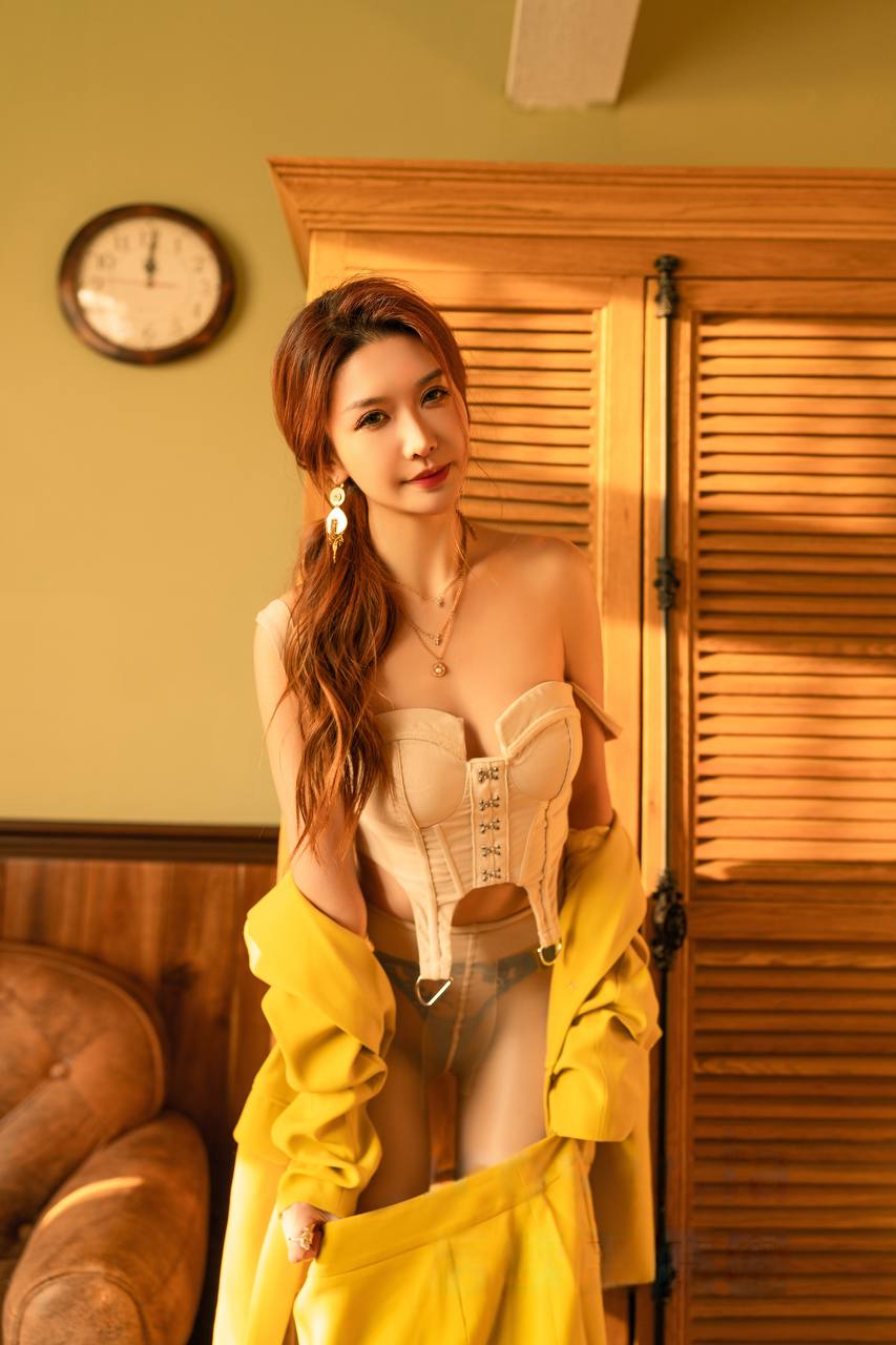 【新】源纱希喵喵喵 – 女上司的休憩时光 [52P]1.22G百度盘