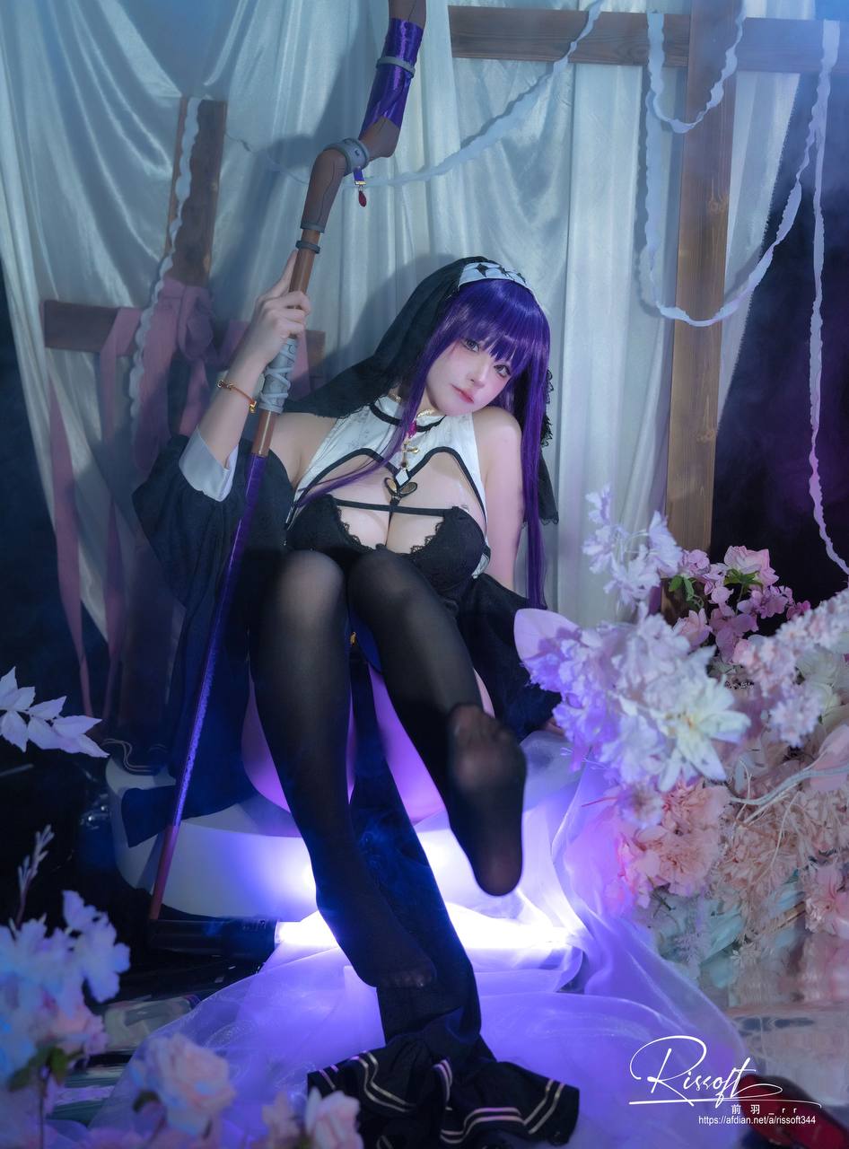 前羽rr – フェルン Fern 修女ver [37P]46M百度盘