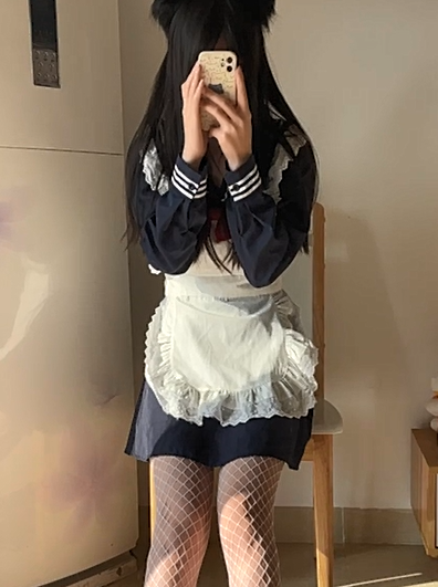 B站福利姬美女【月野彩紫】定制足控拍脚视频福利 白里透红的玉足 喜欢足控的有福了