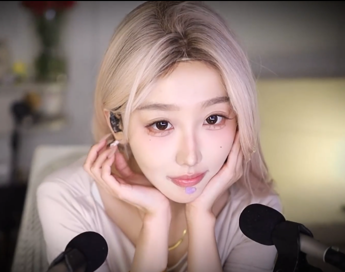 酥酥学姐_圣诞女友_你要做什么选择呢_女友Ⅳ剧情 1V365M百度盘
