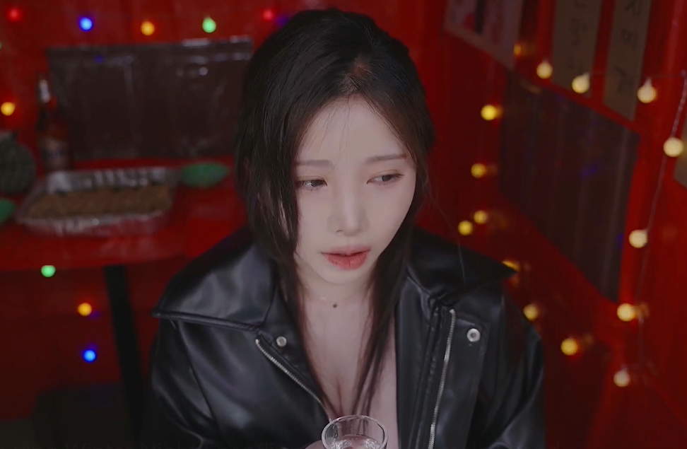 Yoonying - Winter Night Spending With Your Female Friend【1V562M】