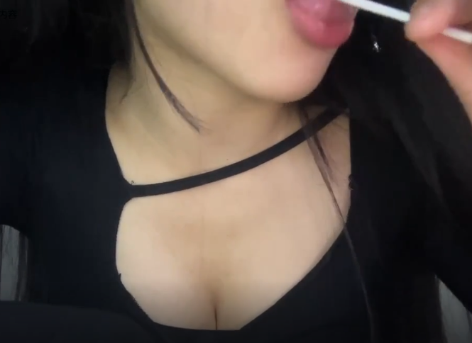 Nnn娜美  吃棒棒糖舔耳  1V116M百度盘