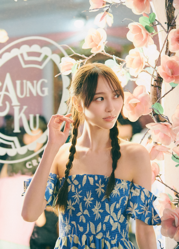 乃木坂46 弓木奈於1st写真集 『天使だったのか』【135P1.08G】