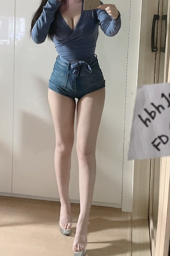 足控-韩国sm女王 fd_aej-of 骚足足交调教自慰视图（93P,24V,686M）