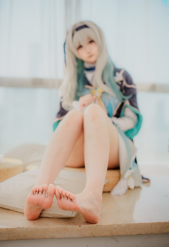 Seele麦麦 - 流萤纯白物语 【34P12V250M】