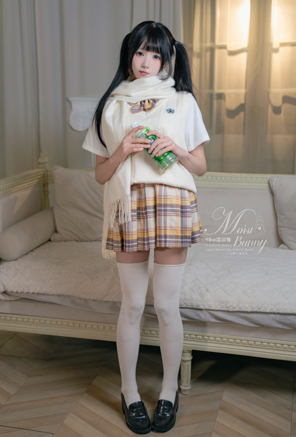 Yiko湿润兔/咬一口兔娘 1月作品 【285P6V8.08G】