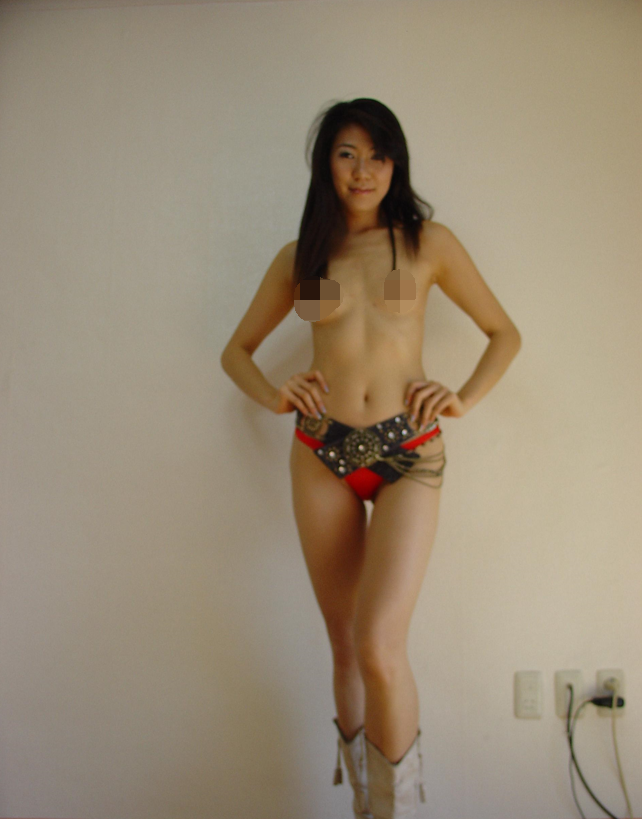 身材苗条美乳翘臀风骚美少妇 需求极强大尺度淫乱视图 【854P5V468M】