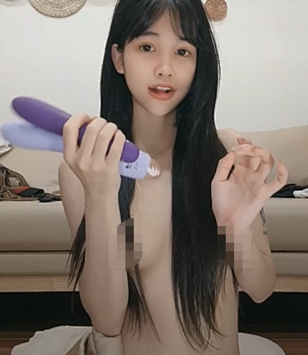 极品58【可爱到爆！高颜值新主播小仙女 多场付费大尺度】
