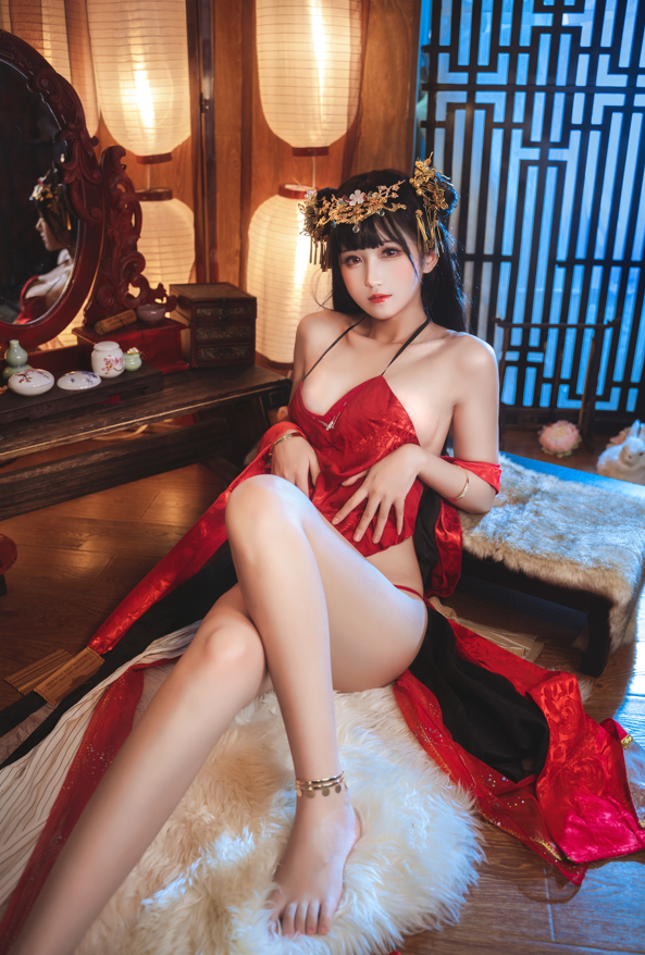 三度_69 NO.073 2025新年自拍套装 【63P732M】