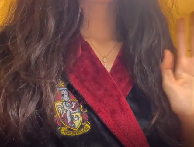 玻璃鱼缸啊  和我一起准备睡眠吧 1V86M百度盘