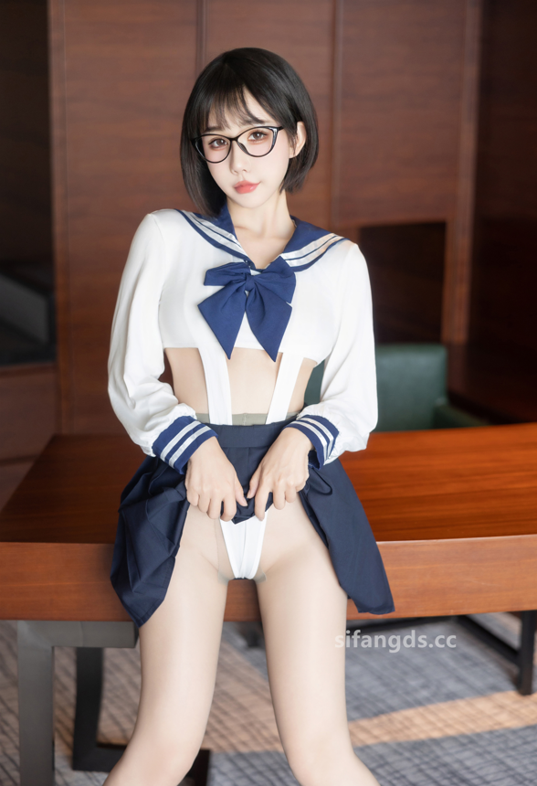 秀人网 小蛮妖 波酱 大尺度 互吃奶磨鲍鱼 【116P2V1.73G】