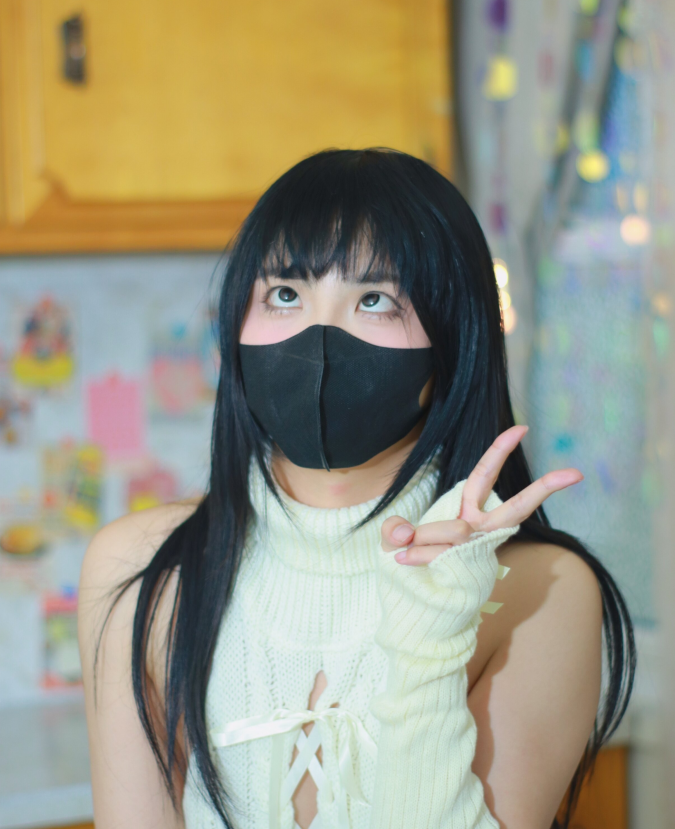 超人气裸舞女神-miao喵酱-24.7-25.2月裸舞新视图(95P,22V,394M)