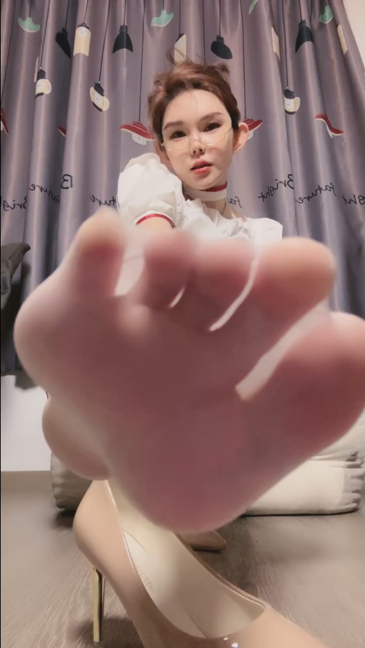 套路直播欣妍大大-强推剧情红绿灯护士强制榨精【1V】【769MB百度云】