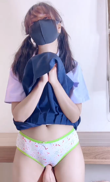 超骚轻熟女-badteacher-fansly啪啪小合集(3V,617M)
