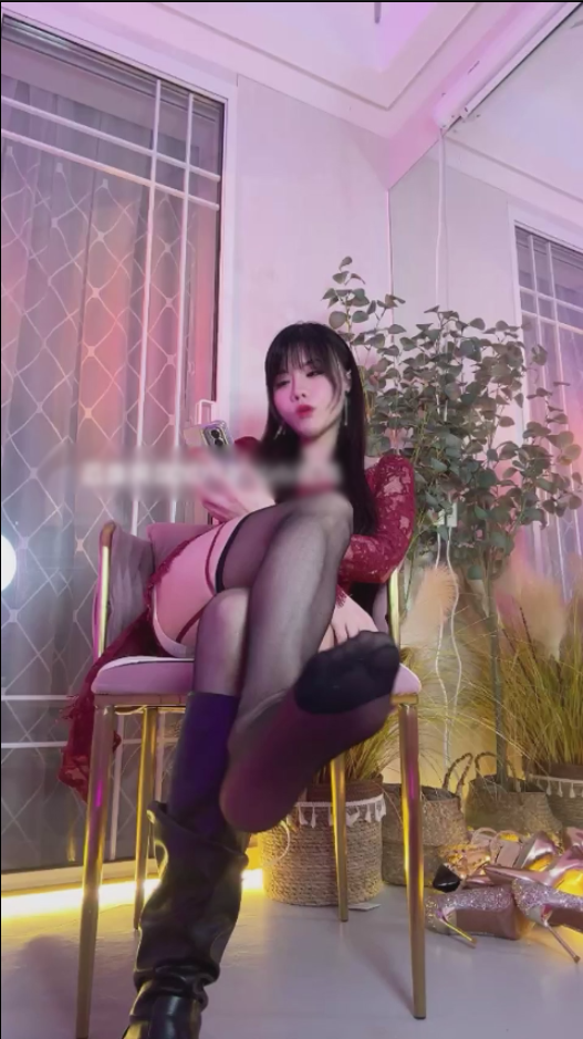 玩物直播伊晨s-20250222 恶毒小妈的诅咒【1V】【1.35G百度云】