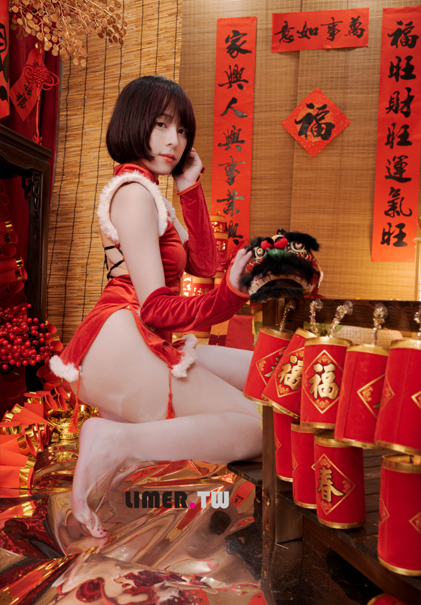 Limerence - Yua 新年特辑-旗袍裸足 拜年 【196P1V1.36G】
