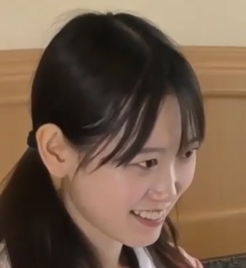 FC2- 无码 堀ちゃん似？堀未◯奈似の美少女を妊娠させてしまった問題作。。(度盘1v无码/1.92GB)