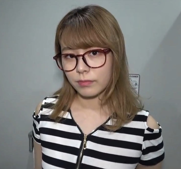 no.469 FC2PPV-1248812 ひかる19歳 偶像级美少女厕所真实肉便器 【有码 406MB】