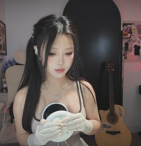 一盒土豆酱 来搓搓耳 1V172M百度盘