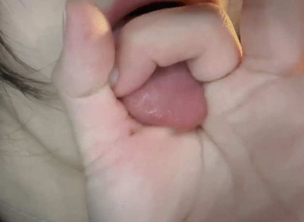 Nana困薯手指小洞洞 1V161M百度盘