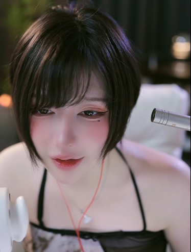 雨教皇_全抖音最暖和最助眠的轻语直播间_20250423_1V424M百度盘