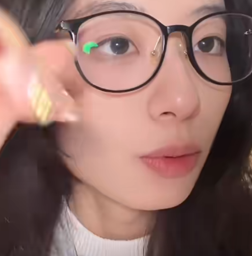 玻璃鱼缸啊_新版敲击｜涂口红_敲击玉石镯子 1V51M百度盘