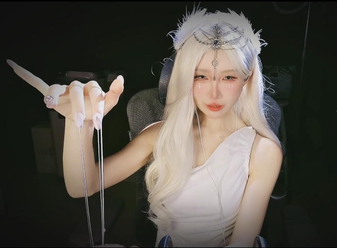 秋水_温柔神女の催眠课程_风铃_史莱姆噗噗_口水画 1V309M百度盘
