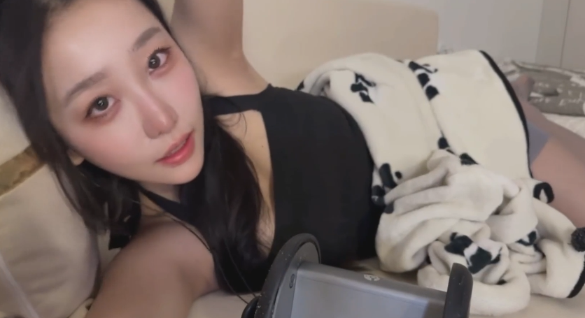 酥酥学姐  妈妈来哄小宝睡觉觉咯  1V440M百度盘