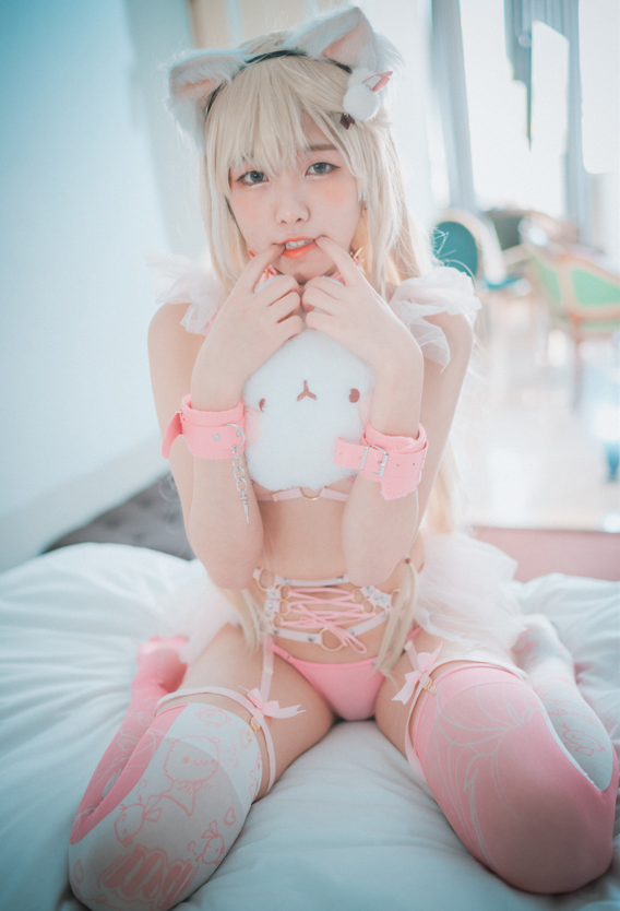 DJAWA Photo Sonson (손손) Gata Rosa 【45P237M】