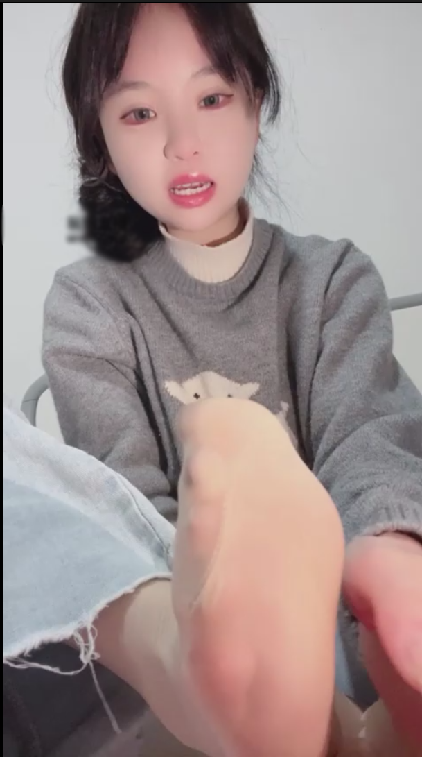 玩物直播钱给小奈花-20250317 早泄羞辱【1V】【872MB百度云】