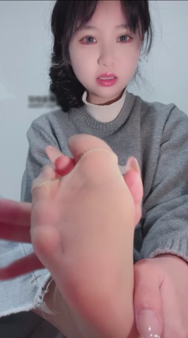 玩物直播钱给小奈花-20250317 早泄羞辱【1V】【872MB百度云】