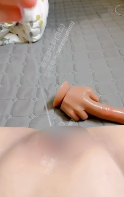 极品骚鸡-姬芭查比莉-付费长片 舍友眼皮底下整活2+3（2V,70M）
