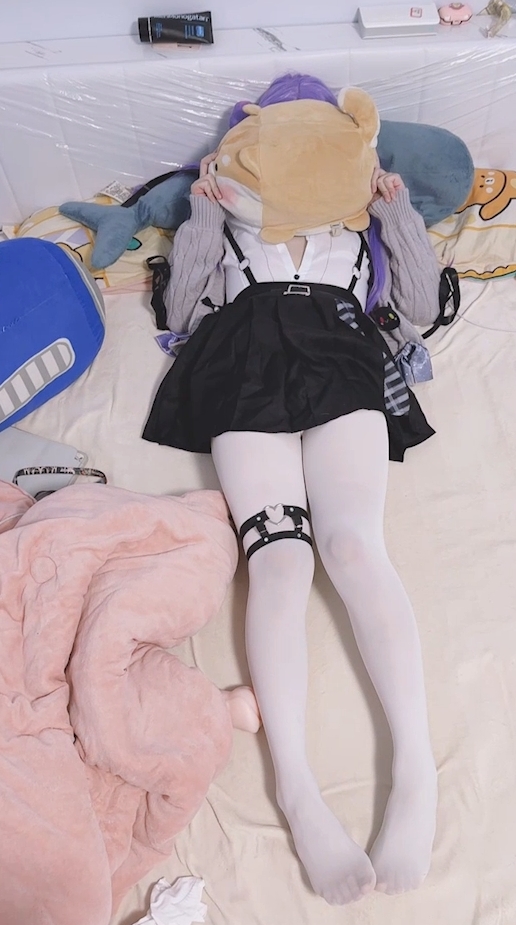 no.823 【极品小男娘】Rotten_0range 常暗永远 【4V 2.09GB】