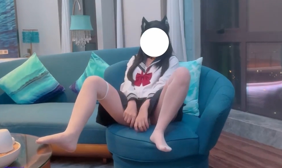 no.858  白虎双马尾嫩妹【小幼鱼】猫耳白丝jk 【1V 105MB】