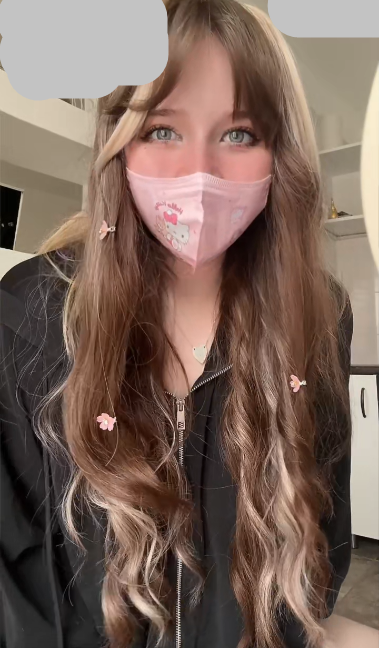 ShyBlanche-和我的粉丝视频通话 仅限独自一人时接受 25.04.16 1V289M百度盘